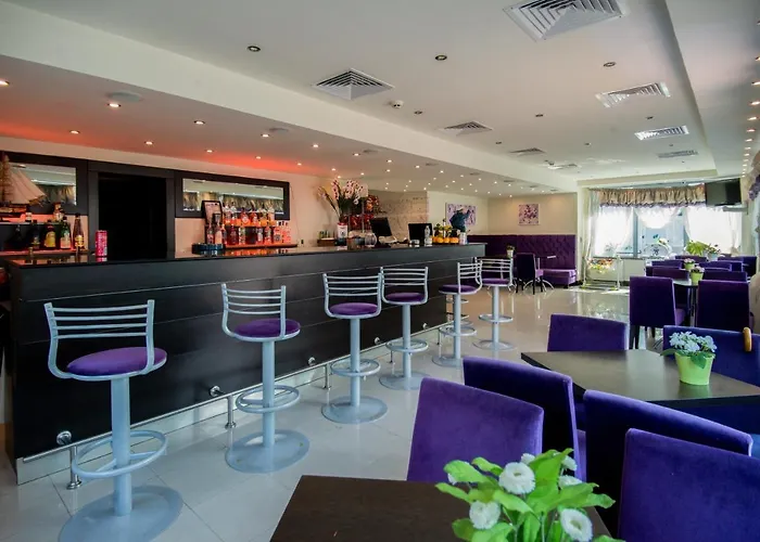 Отель Dodo (adults Only)