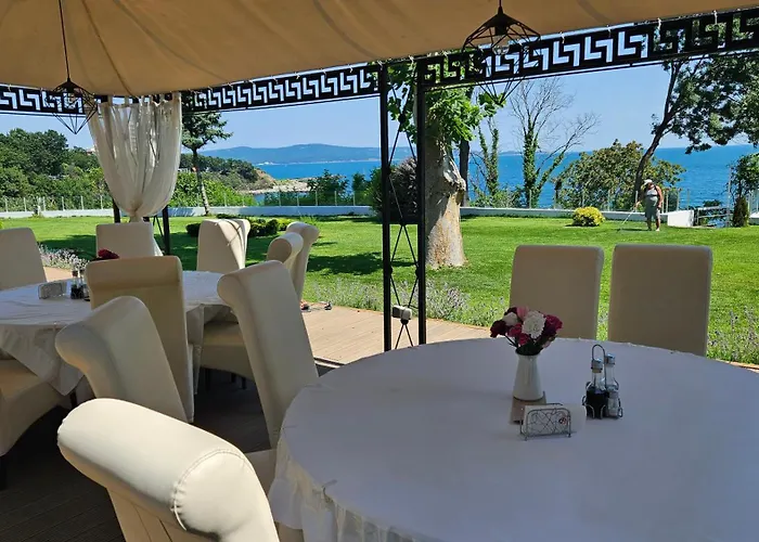 Отель Dodo (adults Only) 4*